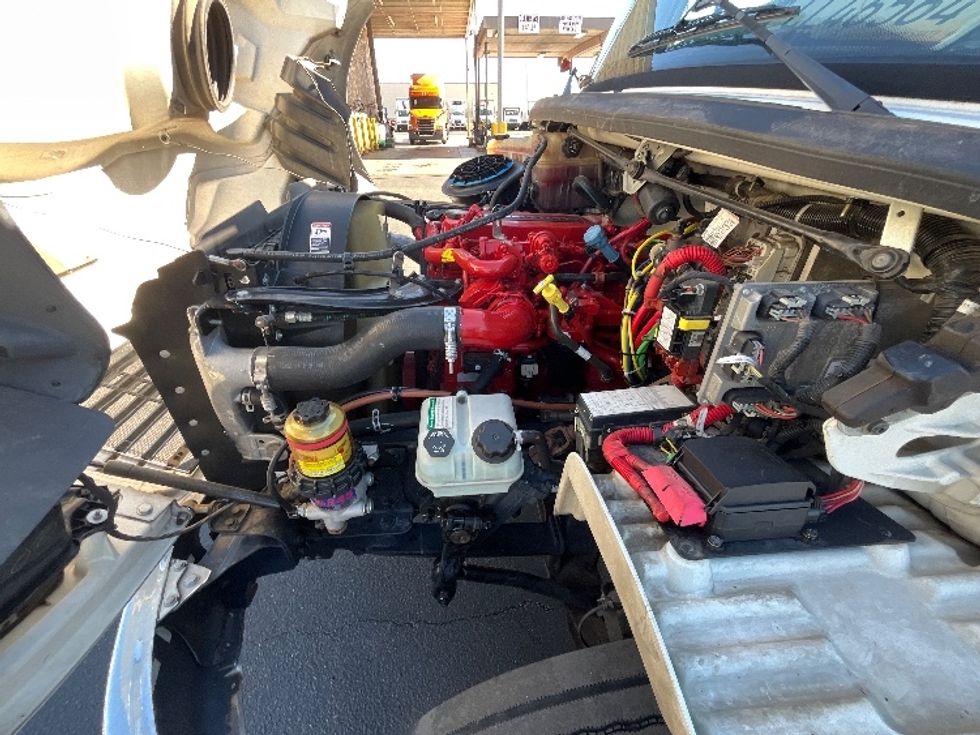 Medium Duty Box Truck-Light and Medium Duty Trucks-Freightliner-2019-M2-Phoenix-AZ-116,683\n\t\tmiles-$ 56,250 - Image 23