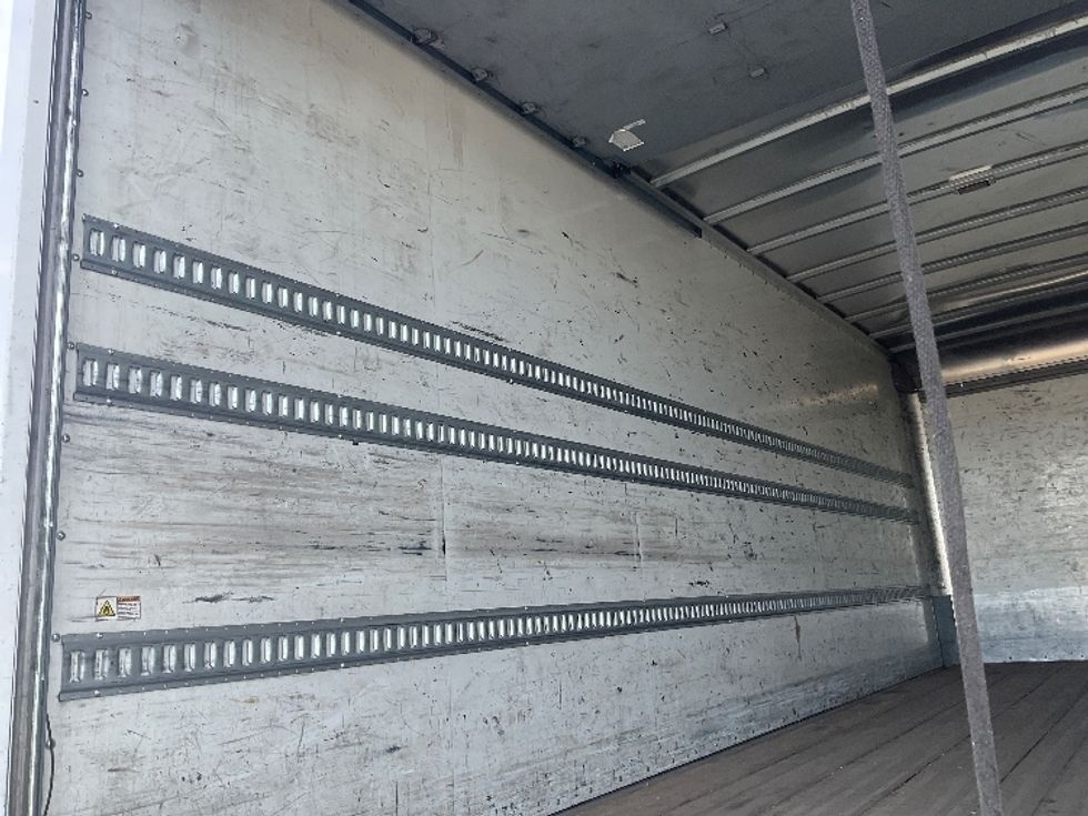 Medium Duty Box Truck-Light and Medium Duty Trucks-Freightliner-2019-M2-Phoenix-AZ-123,852\n\t\tmiles-$ 57,750 - Image 11