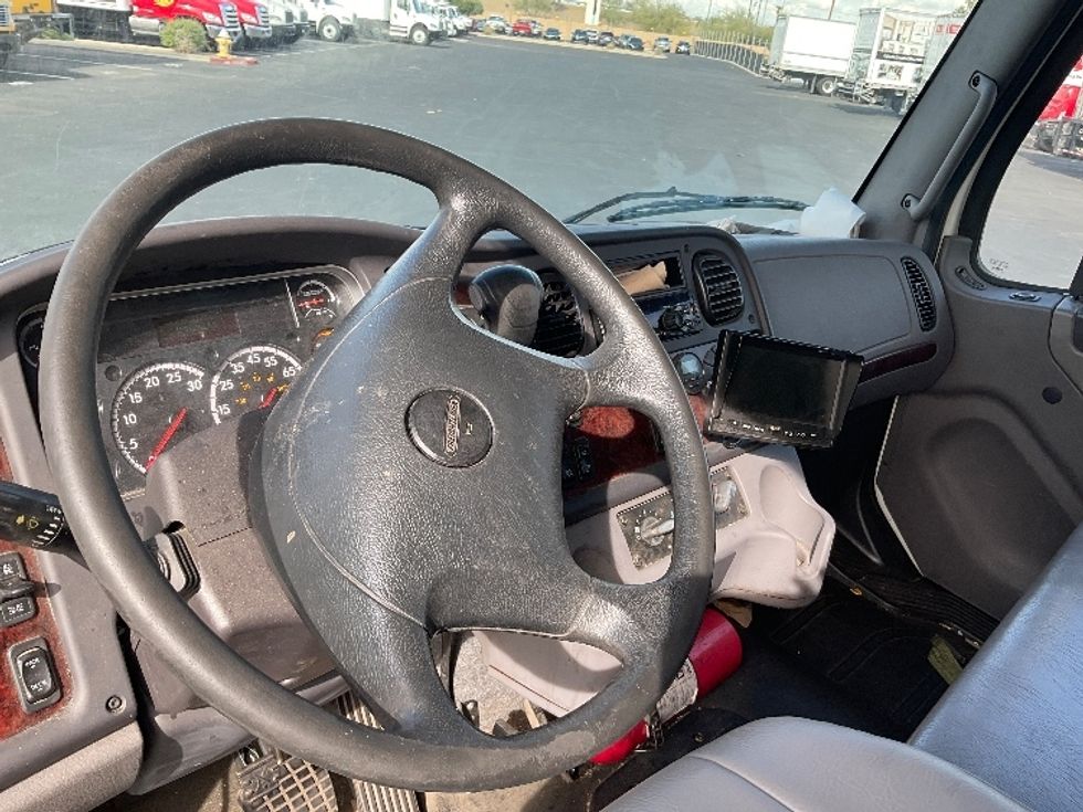 Medium Duty Box Truck-Light and Medium Duty Trucks-Freightliner-2019-M2-Phoenix-AZ-123,852\n\t\tmiles-$ 57,750 - Image 17