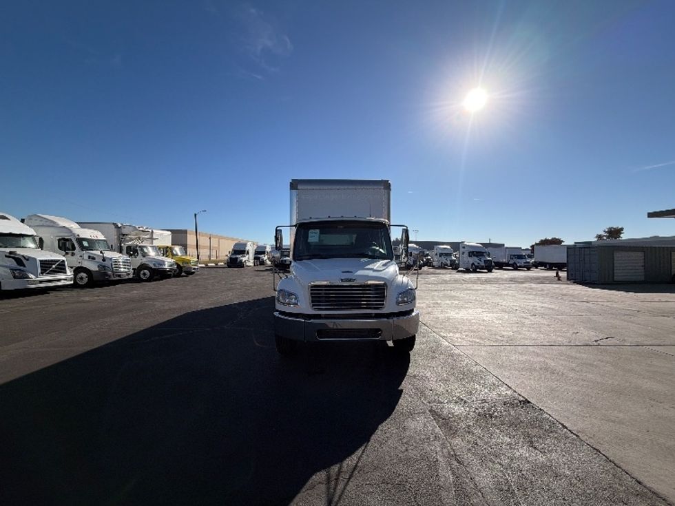 Medium Duty Box Truck-Light and Medium Duty Trucks-Freightliner-2019-M2-Phoenix-AZ-124,173\n\t\tmiles-$ 54,000 - Image 2