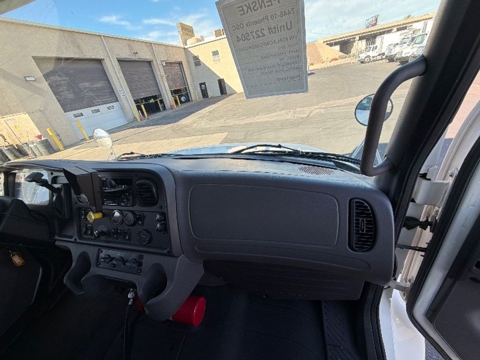Medium Duty Box Truck-Light and Medium Duty Trucks-Freightliner-2019-M2-Phoenix-AZ-124,173\n\t\tmiles-$ 54,000 - Image 21