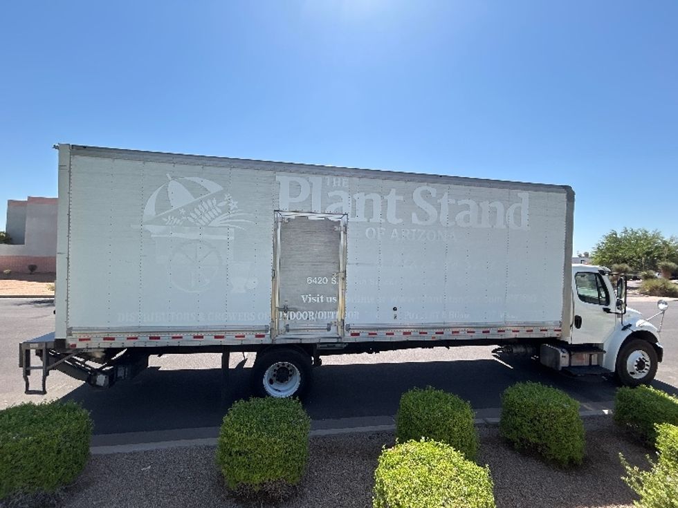 Medium Duty Box Truck-Light and Medium Duty Trucks-Freightliner-2019-M2-Phoenix-AZ-141,001\n\t\tmiles-$ 47,750 - Image 15