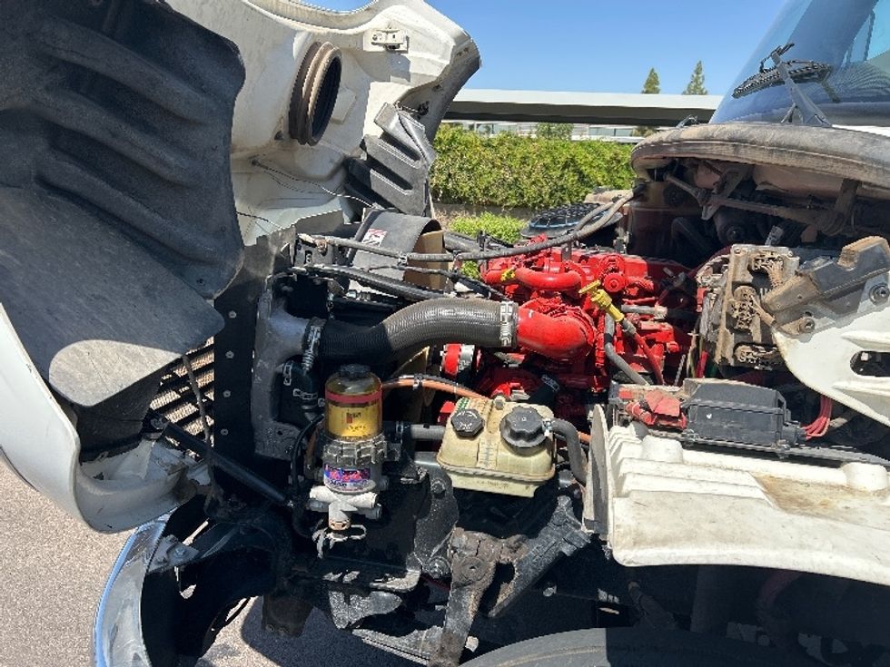 Medium Duty Box Truck-Light and Medium Duty Trucks-Freightliner-2019-M2-Phoenix-AZ-141,001\n\t\tmiles-$ 47,750 - Image 24