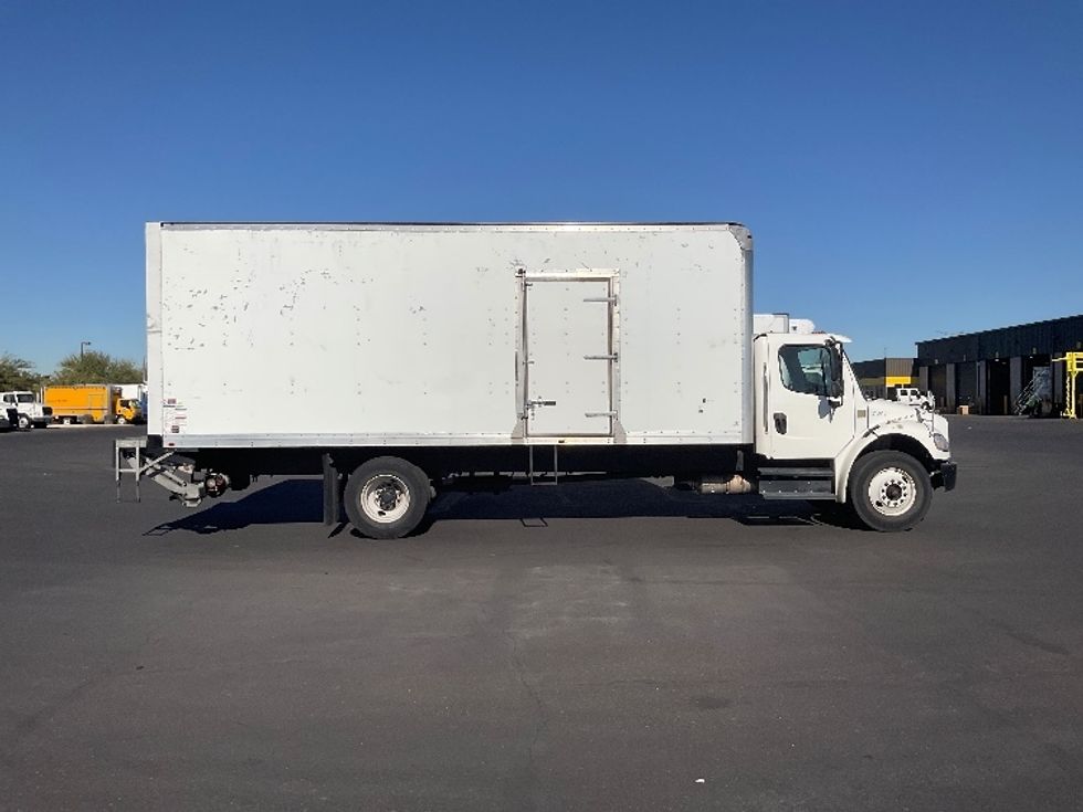 Medium Duty Box Truck-Light and Medium Duty Trucks-Freightliner-2019-M2-Phoenix-AZ-141,570\n\t\tmiles-$ 56,750 - Image 15