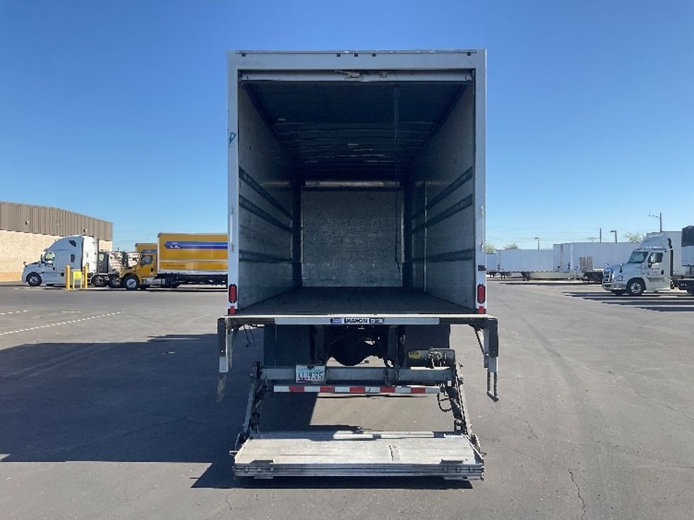 Medium Duty Box Truck-Light and Medium Duty Trucks-Freightliner-2019-M2-Phoenix-AZ-141,570\n\t\tmiles-$ 56,750 - Image 8
