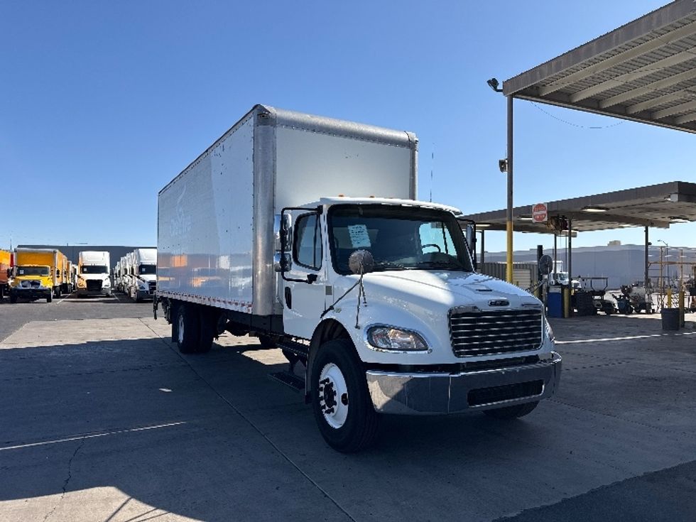 Medium Duty Box Truck-Light and Medium Duty Trucks-Freightliner-2019-M2-Phoenix-AZ-144,604\n\t\tmiles-$ 52,750 - Image 1
