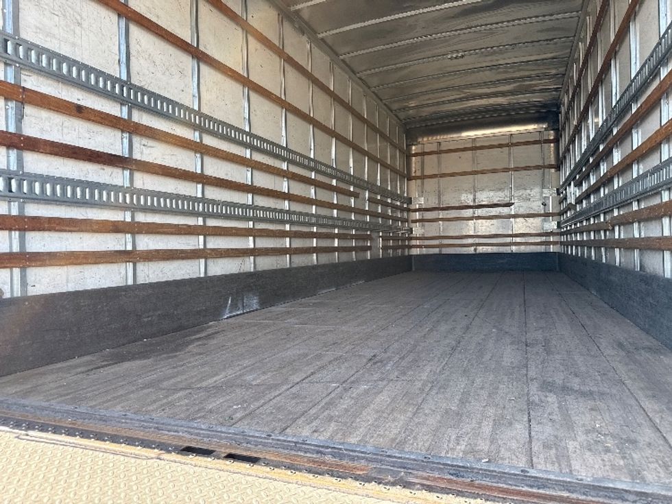 Medium Duty Box Truck-Light and Medium Duty Trucks-Freightliner-2019-M2-Phoenix-AZ-144,604\n\t\tmiles-$ 52,750 - Image 11