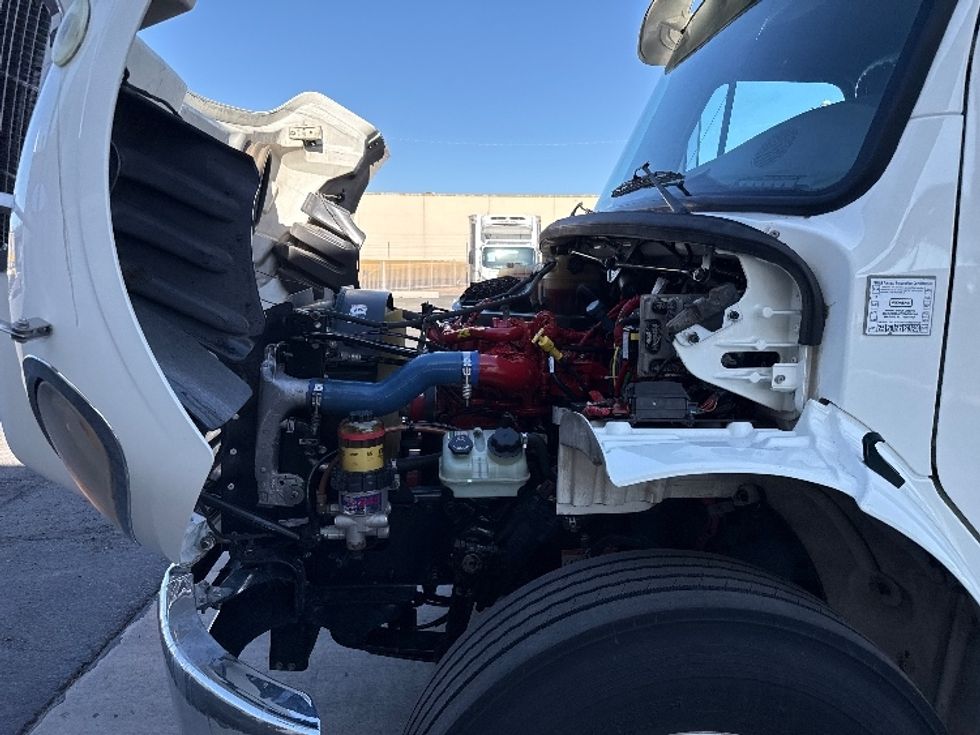 Medium Duty Box Truck-Light and Medium Duty Trucks-Freightliner-2019-M2-Phoenix-AZ-144,604\n\t\tmiles-$ 52,750 - Image 22