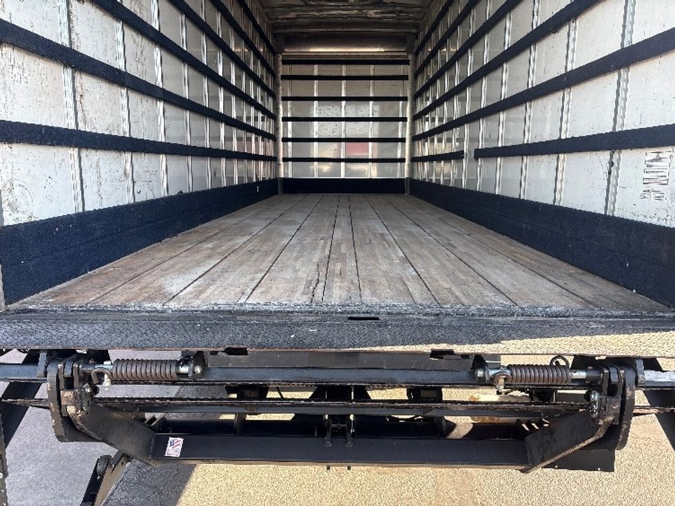 Medium Duty Box Truck-Light and Medium Duty Trucks-Freightliner-2019-M2-Phoenix-AZ-145,556\n\t\tmiles-$ 56,750 - Image 10