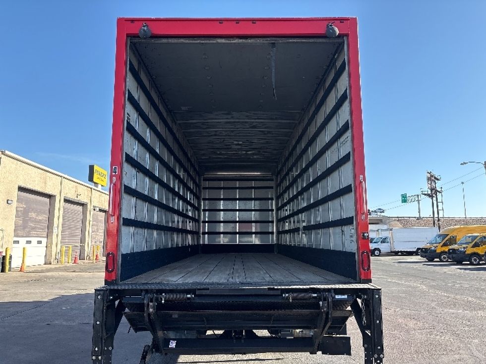 Medium Duty Box Truck-Light and Medium Duty Trucks-Freightliner-2019-M2-Phoenix-AZ-145,556\n\t\tmiles-$ 56,750 - Image 8
