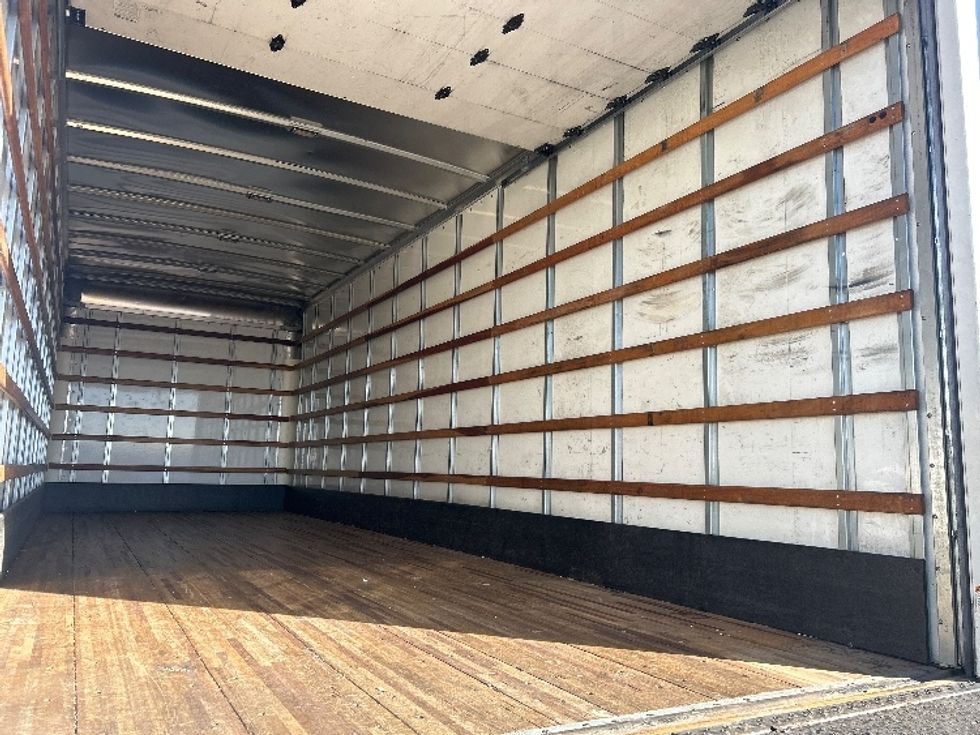 Medium Duty Box Truck-Light and Medium Duty Trucks-Freightliner-2019-M2-Phoenix-AZ-148,519\n\t\tmiles-$ 52,750 - Image 11