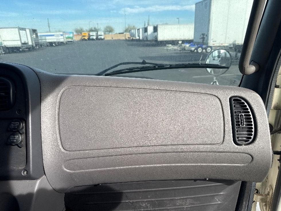 Medium Duty Box Truck-Light and Medium Duty Trucks-Freightliner-2019-M2-Phoenix-AZ-151,086\n\t\tmiles-$ 49,500 - Image 20