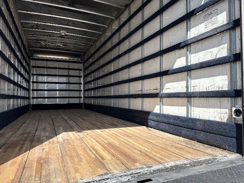 Medium Duty Box Truck-Light and Medium Duty Trucks-Freightliner-2019-M2-Phoenix-AZ-151,503\n\t\tmiles-$ 54,750 - Image 12