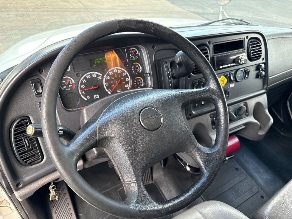 Medium Duty Box Truck-Light and Medium Duty Trucks-Freightliner-2019-M2-Phoenix-AZ-151,503\n\t\tmiles-$ 54,750 - Image 17