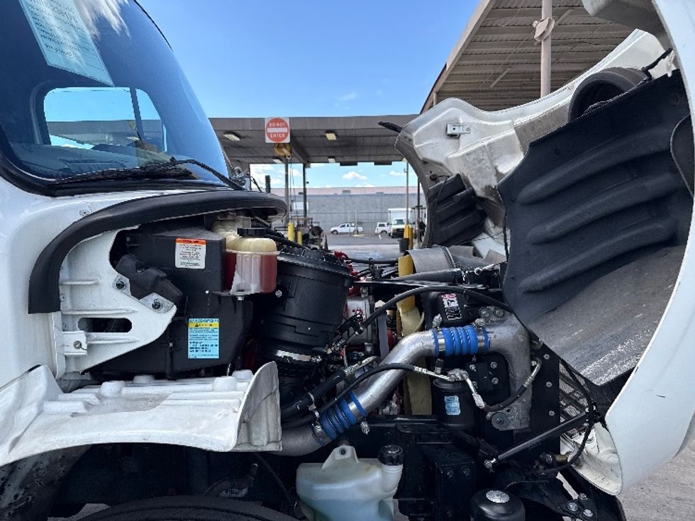 Medium Duty Box Truck-Light and Medium Duty Trucks-Freightliner-2019-M2-Phoenix-AZ-151,503\n\t\tmiles-$ 54,750 - Image 24