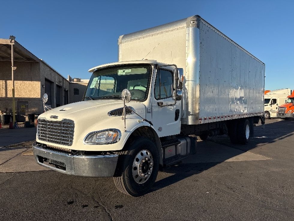 Medium Duty Box Truck-Light and Medium Duty Trucks-Freightliner-2019-M2-Phoenix-AZ-154,425\n\t\tmiles-$ 52,000 - Image 3