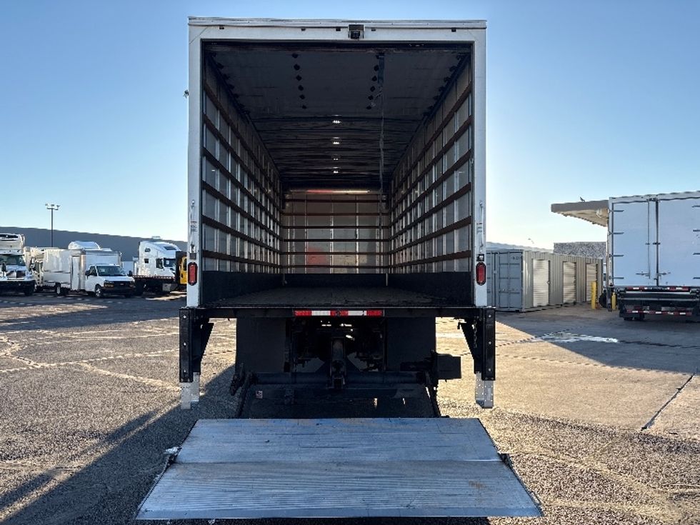 Medium Duty Box Truck-Light and Medium Duty Trucks-Freightliner-2019-M2-Phoenix-AZ-154,425\n\t\tmiles-$ 52,000 - Image 9
