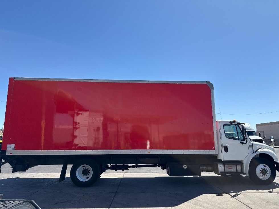 Medium Duty Box Truck-Light and Medium Duty Trucks-Freightliner-2019-M2-Phoenix-AZ-155,881\n\t\tmiles-$ 55,750 - Image 15