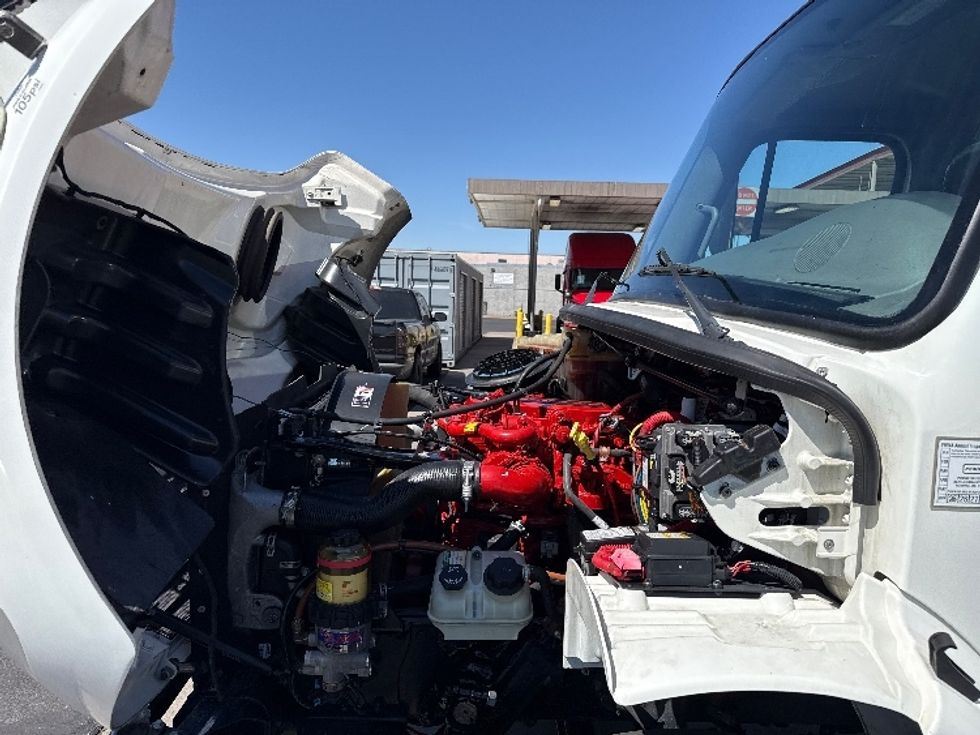 Medium Duty Box Truck-Light and Medium Duty Trucks-Freightliner-2019-M2-Phoenix-AZ-155,881\n\t\tmiles-$ 55,750 - Image 24
