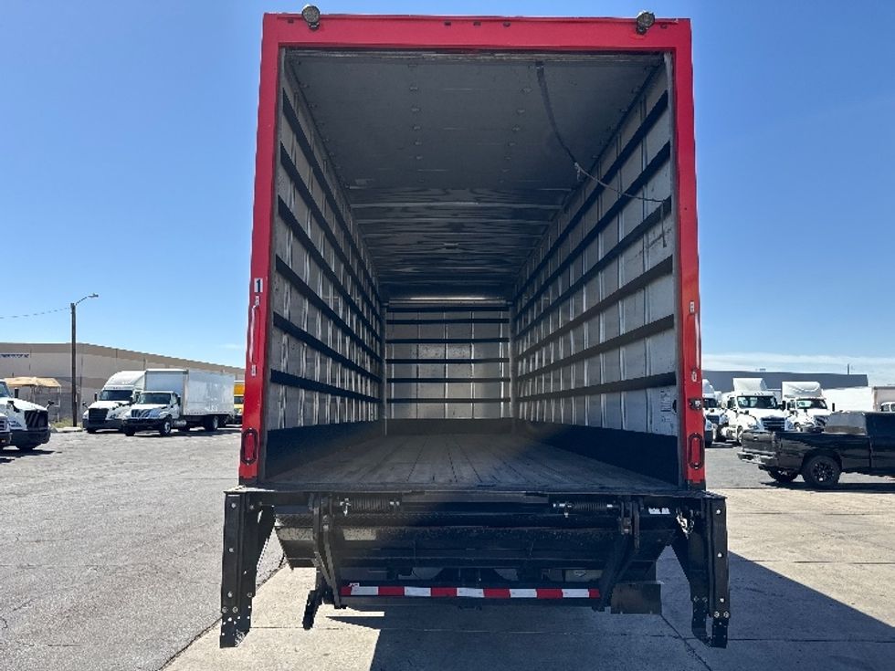 Medium Duty Box Truck-Light and Medium Duty Trucks-Freightliner-2019-M2-Phoenix-AZ-155,881\n\t\tmiles-$ 55,750 - Image 8