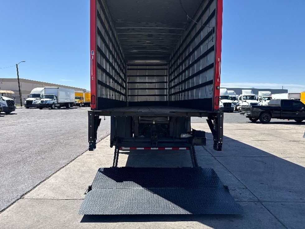 Medium Duty Box Truck-Light and Medium Duty Trucks-Freightliner-2019-M2-Phoenix-AZ-155,881\n\t\tmiles-$ 55,750 - Image 9