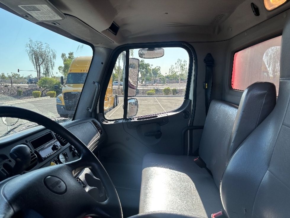 Medium Duty Box Truck-Light and Medium Duty Trucks-Freightliner-2019-M2-Phoenix-AZ-158,825\n\t\tmiles-$ 60,500 - Image 22