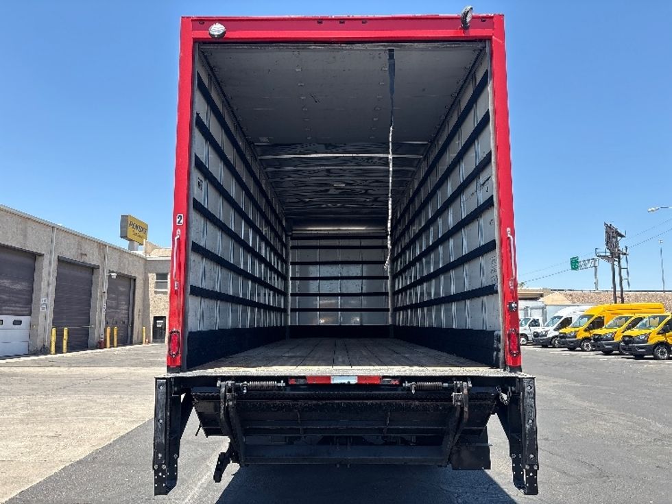 Medium Duty Box Truck-Light and Medium Duty Trucks-Freightliner-2019-M2-Phoenix-AZ-165,636\n\t\tmiles-$ 54,500 - Image 8