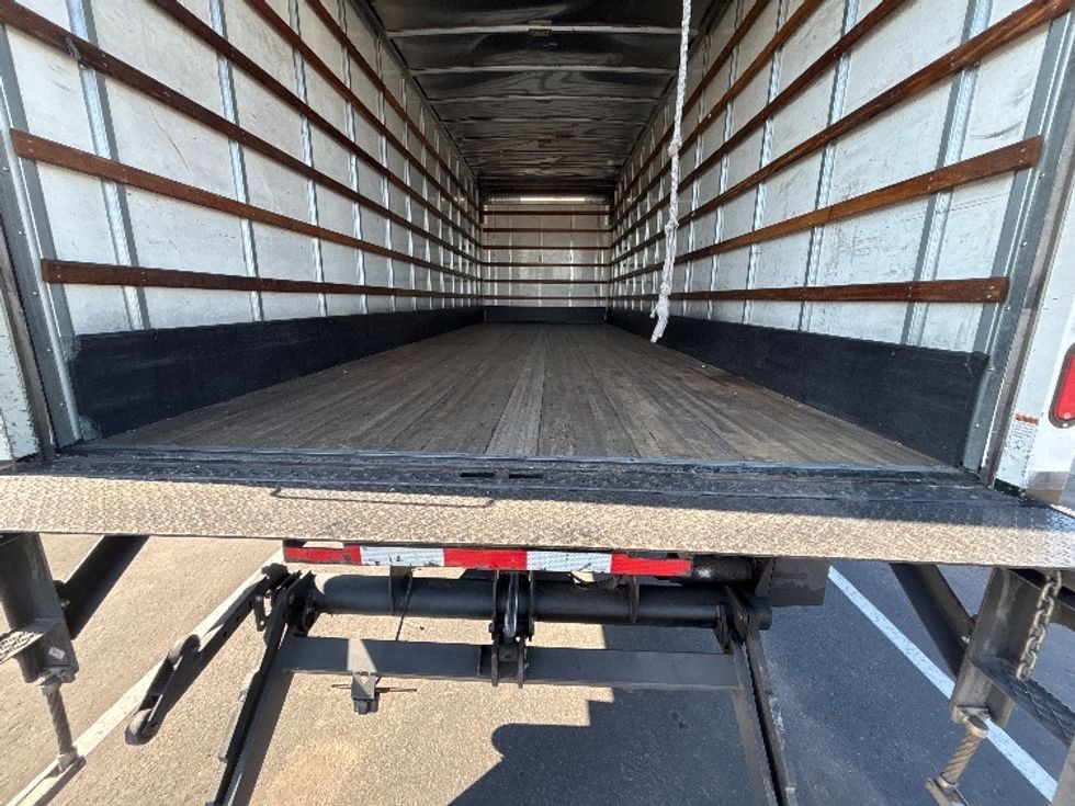 Medium Duty Box Truck-Light and Medium Duty Trucks-Freightliner-2019-M2-Phoenix-AZ-169,147\n\t\tmiles-$ 49,750 - Image 10