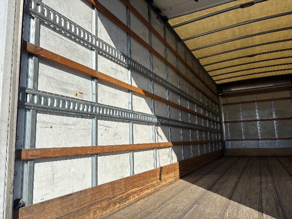 Medium Duty Box Truck-Light and Medium Duty Trucks-Freightliner-2019-M2-Phoenix-AZ-195,879\n\t\tmiles-$ 49,000 - Image 11
