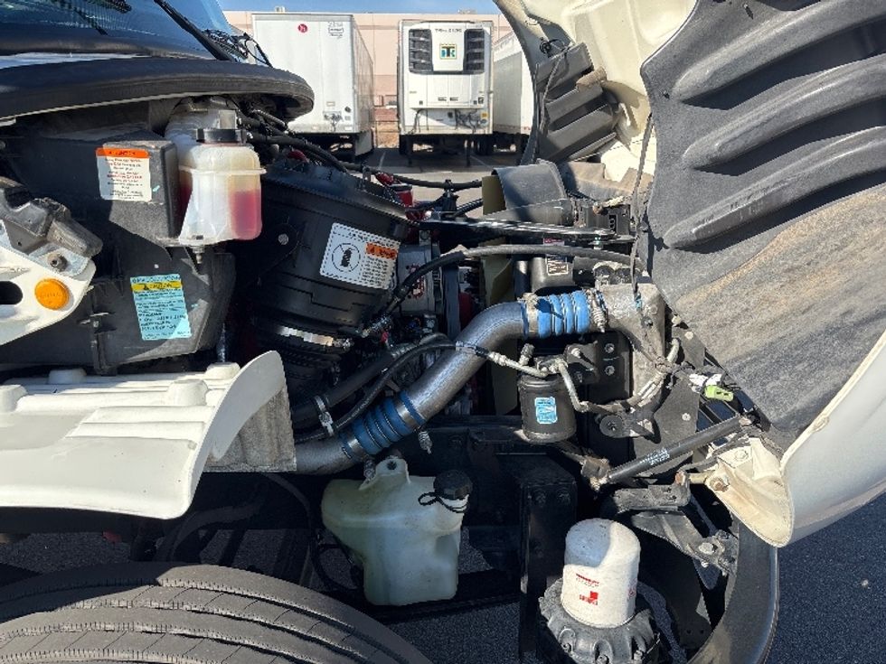 Medium Duty Box Truck-Light and Medium Duty Trucks-Freightliner-2019-M2-Phoenix-AZ-195,879\n\t\tmiles-$ 49,000 - Image 23