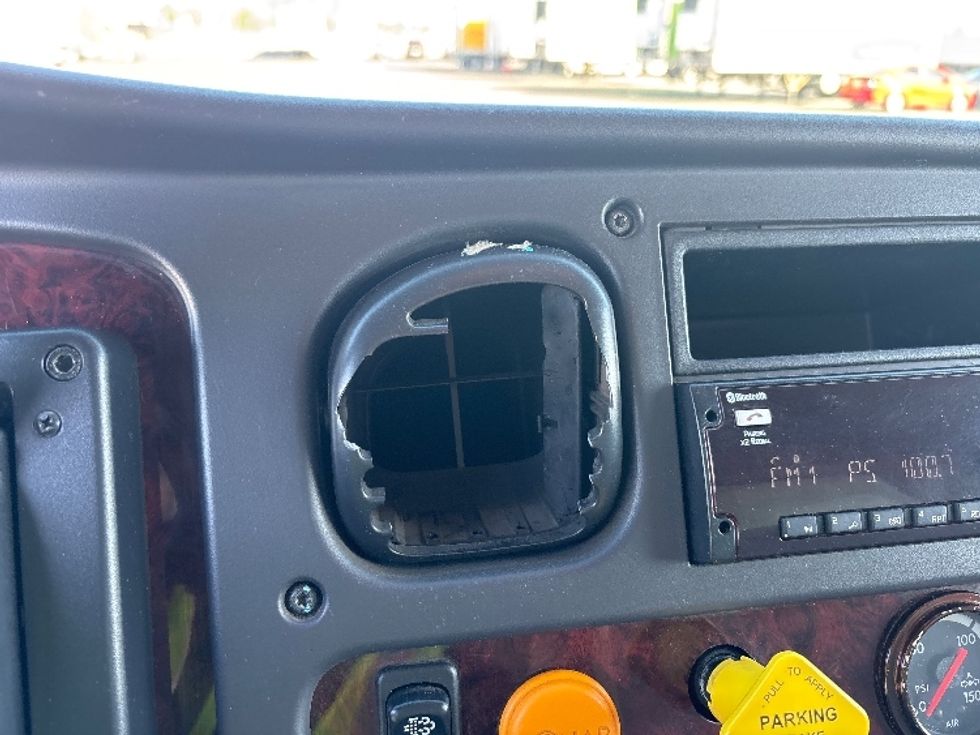 Medium Duty Box Truck-Light and Medium Duty Trucks-Freightliner-2019-M2-Phoenix-AZ-195,879\n\t\tmiles-$ 49,000 - Image 25