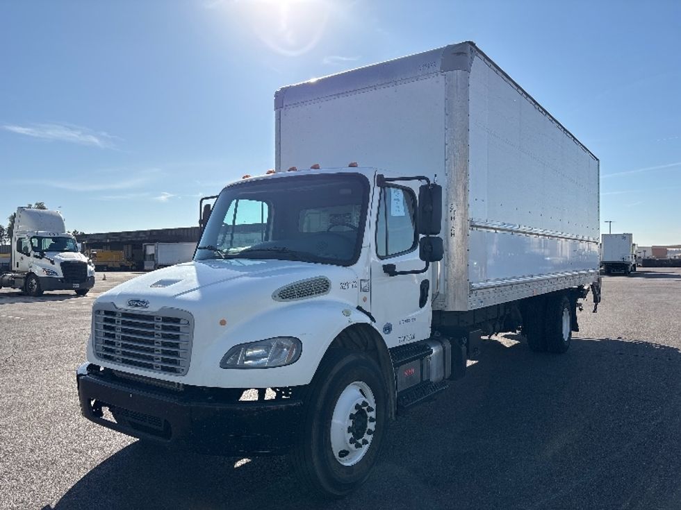 Medium Duty Box Truck-Light and Medium Duty Trucks-Freightliner-2019-M2-Phoenix-AZ-195,879\n\t\tmiles-$ 49,000 - Image 3