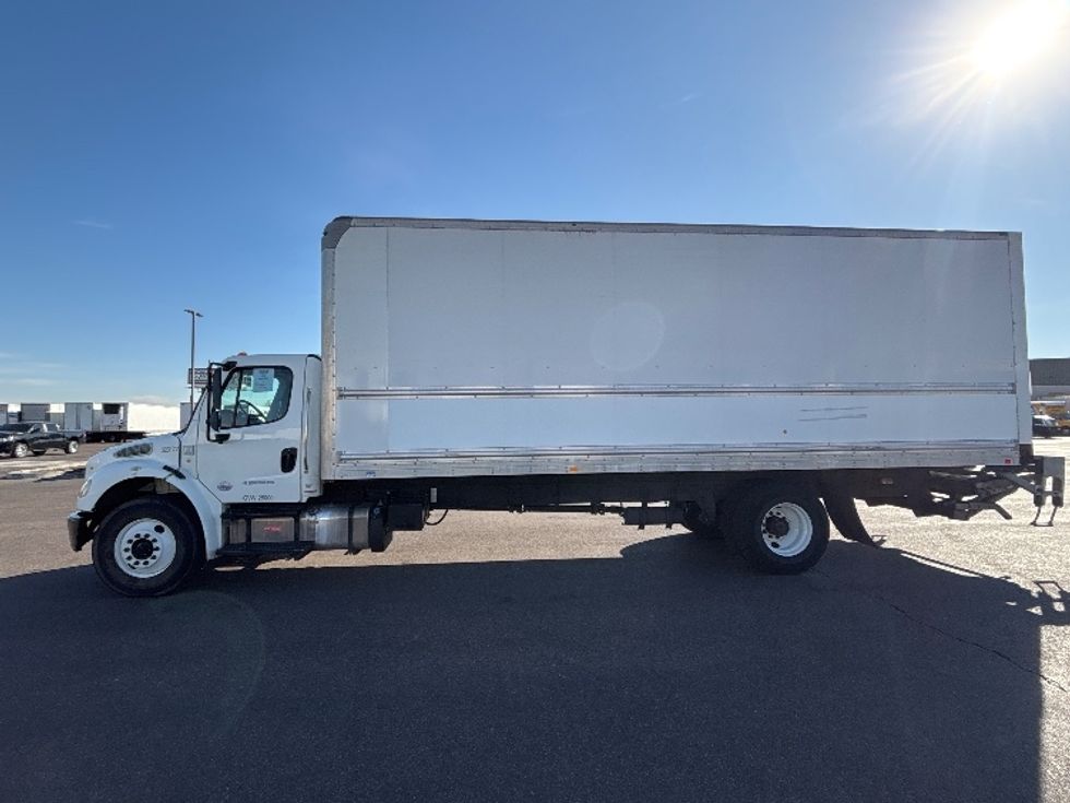 Medium Duty Box Truck-Light and Medium Duty Trucks-Freightliner-2019-M2-Phoenix-AZ-195,879\n\t\tmiles-$ 49,000 - Image 4