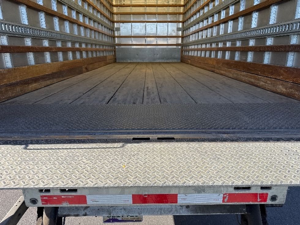 Medium Duty Box Truck-Light and Medium Duty Trucks-Freightliner-2019-M2-Phoenix-AZ-223,665\n\t\tmiles-$ 45,250 - Image 10
