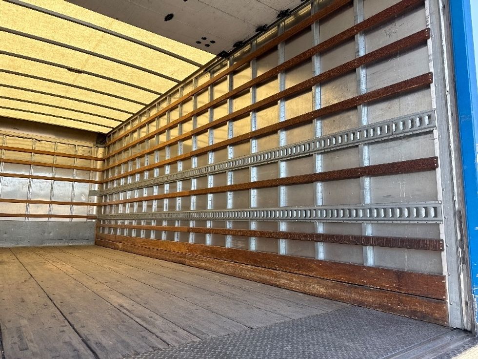 Medium Duty Box Truck-Light and Medium Duty Trucks-Freightliner-2019-M2-Phoenix-AZ-223,665\n\t\tmiles-$ 45,250 - Image 12