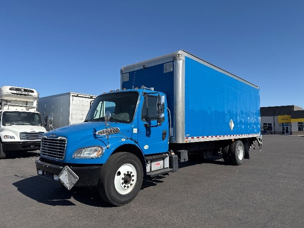 Medium Duty Box Truck-Light and Medium Duty Trucks-Freightliner-2019-M2-Phoenix-AZ-223,665\n\t\tmiles-$ 45,250 - Image 3