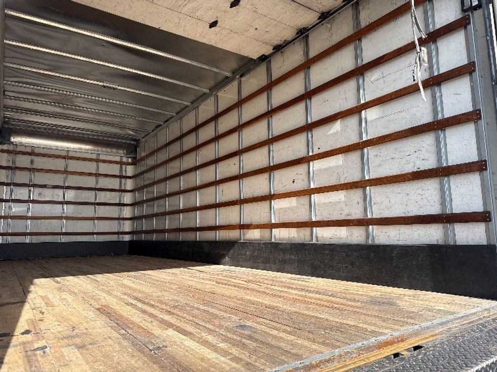 Medium Duty Box Truck-Light and Medium Duty Trucks-Freightliner-2019-M2-Phoenix-AZ-232,246\n\t\tmiles-$ 39,500 - Image 12