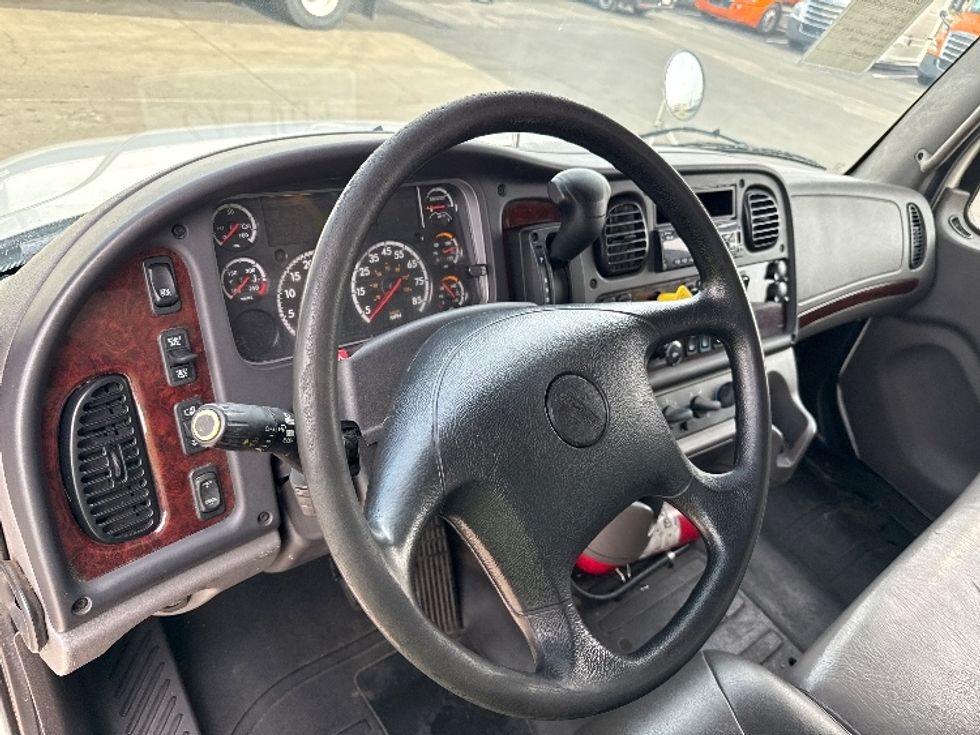 Medium Duty Box Truck-Light and Medium Duty Trucks-Freightliner-2019-M2-Phoenix-AZ-232,246\n\t\tmiles-$ 39,500 - Image 17