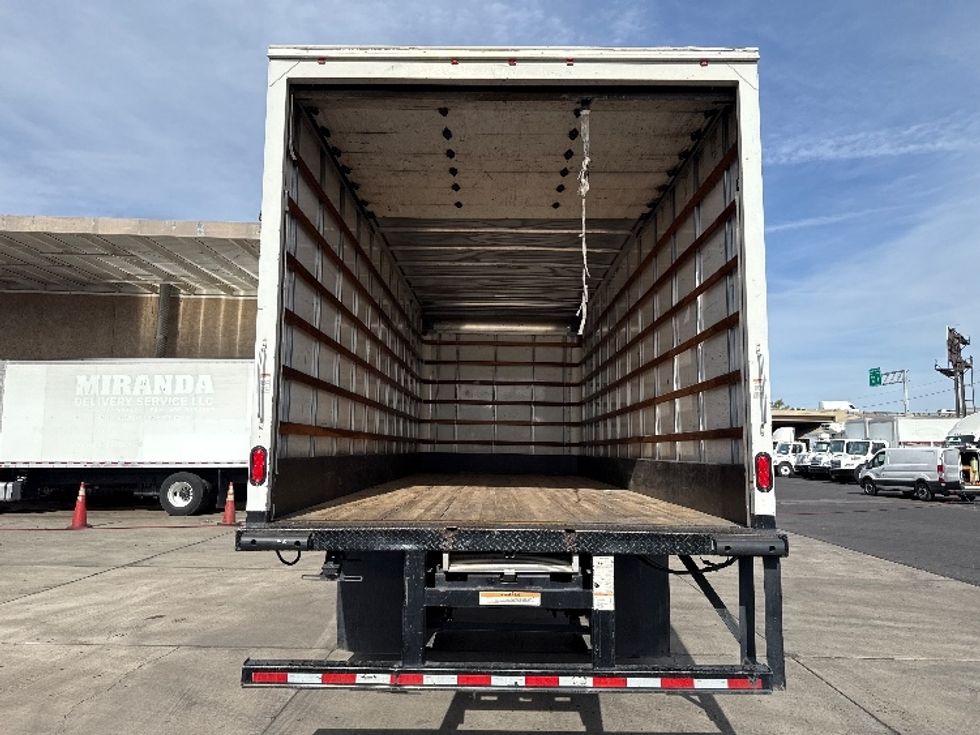 Medium Duty Box Truck-Light and Medium Duty Trucks-Freightliner-2019-M2-Phoenix-AZ-232,246\n\t\tmiles-$ 39,500 - Image 8