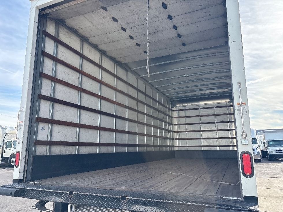 Medium Duty Box Truck-Light and Medium Duty Trucks-Freightliner-2019-M2-Phoenix-AZ-250,144\n\t\tmiles-$ 37,000 - Image 10