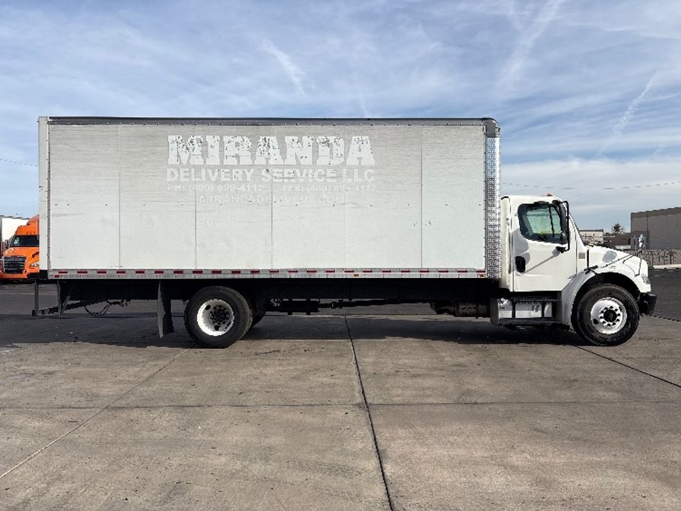 Medium Duty Box Truck-Light and Medium Duty Trucks-Freightliner-2019-M2-Phoenix-AZ-250,144\n\t\tmiles-$ 37,000 - Image 14