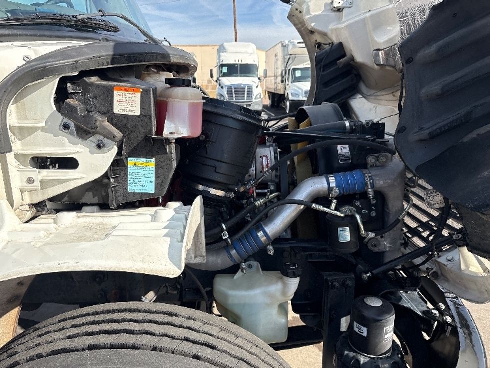 Medium Duty Box Truck-Light and Medium Duty Trucks-Freightliner-2019-M2-Phoenix-AZ-250,144\n\t\tmiles-$ 37,000 - Image 19