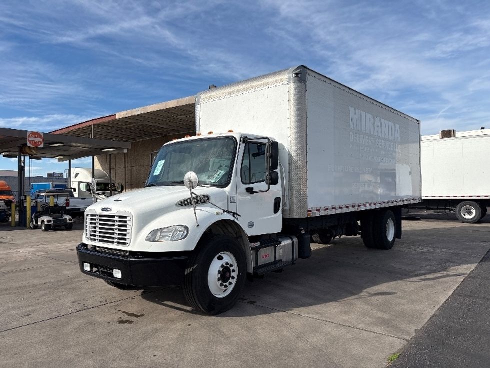 Medium Duty Box Truck-Light and Medium Duty Trucks-Freightliner-2019-M2-Phoenix-AZ-250,144\n\t\tmiles-$ 37,000 - Image 3