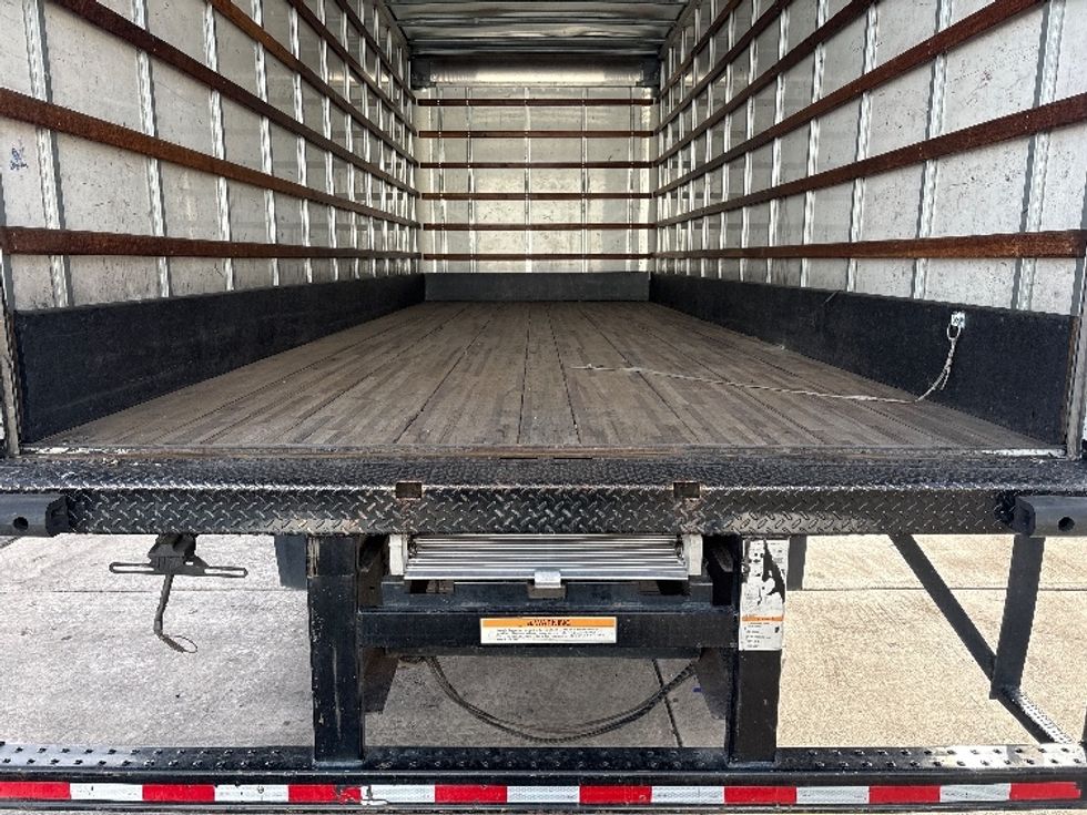 Medium Duty Box Truck-Light and Medium Duty Trucks-Freightliner-2019-M2-Phoenix-AZ-250,144\n\t\tmiles-$ 37,000 - Image 9