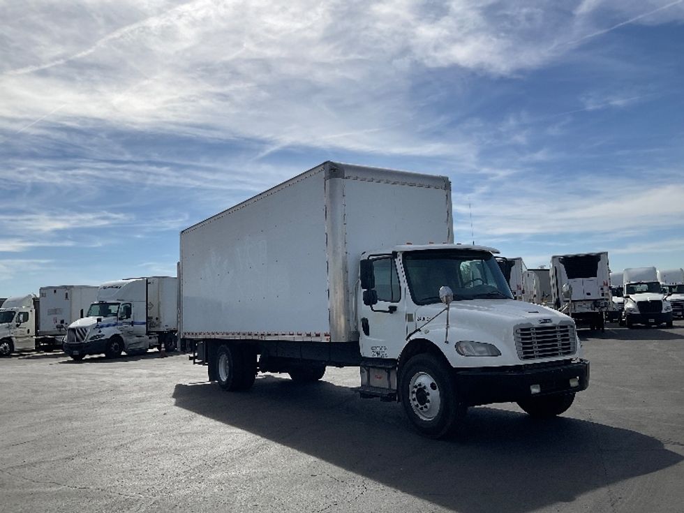 Medium Duty Box Truck-Light and Medium Duty Trucks-Freightliner-2019-M2-Phoenix-AZ-265,962\n\t\tmiles-$ 38,250 - Image 1