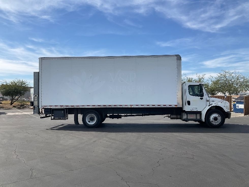 Medium Duty Box Truck-Light and Medium Duty Trucks-Freightliner-2019-M2-Phoenix-AZ-265,962\n\t\tmiles-$ 38,250 - Image 15