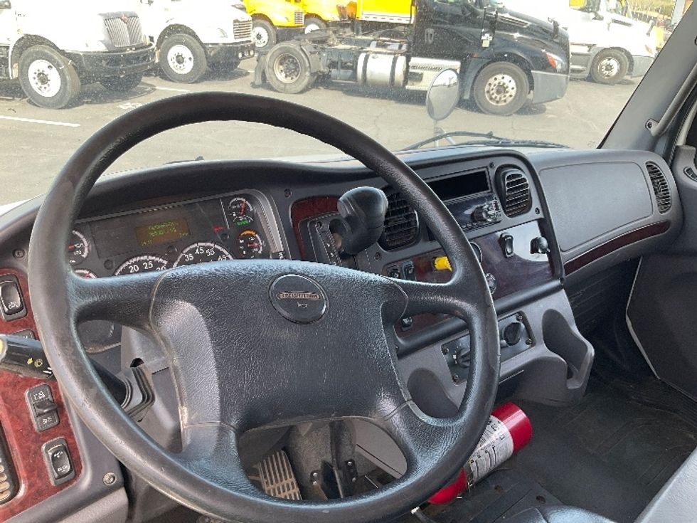 Medium Duty Box Truck-Light and Medium Duty Trucks-Freightliner-2019-M2-Phoenix-AZ-265,962\n\t\tmiles-$ 38,250 - Image 17