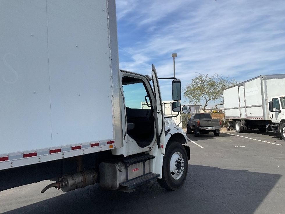Medium Duty Box Truck-Light and Medium Duty Trucks-Freightliner-2019-M2-Phoenix-AZ-265,962\n\t\tmiles-$ 38,250 - Image 19