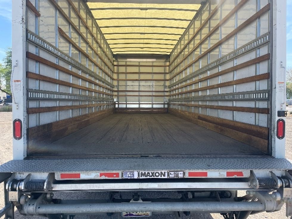 Medium Duty Box Truck-Light and Medium Duty Trucks-Freightliner-2019-M2-Phoenix-AZ-266,429\n\t\tmiles-$ 36,750 - Image 10