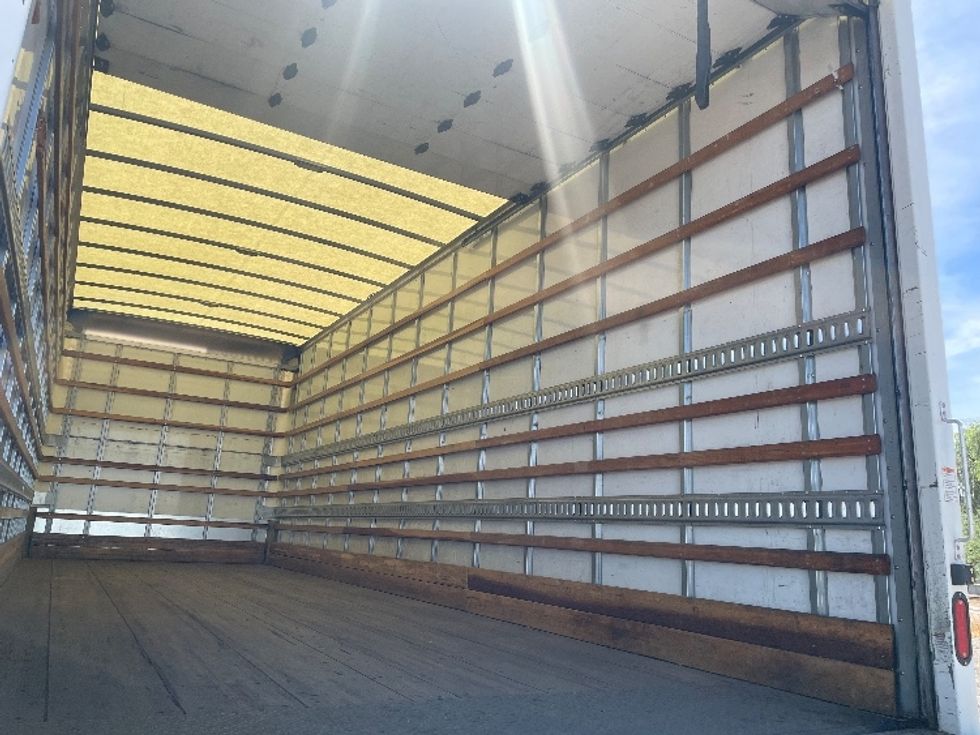 Medium Duty Box Truck-Light and Medium Duty Trucks-Freightliner-2019-M2-Phoenix-AZ-266,429\n\t\tmiles-$ 36,750 - Image 12